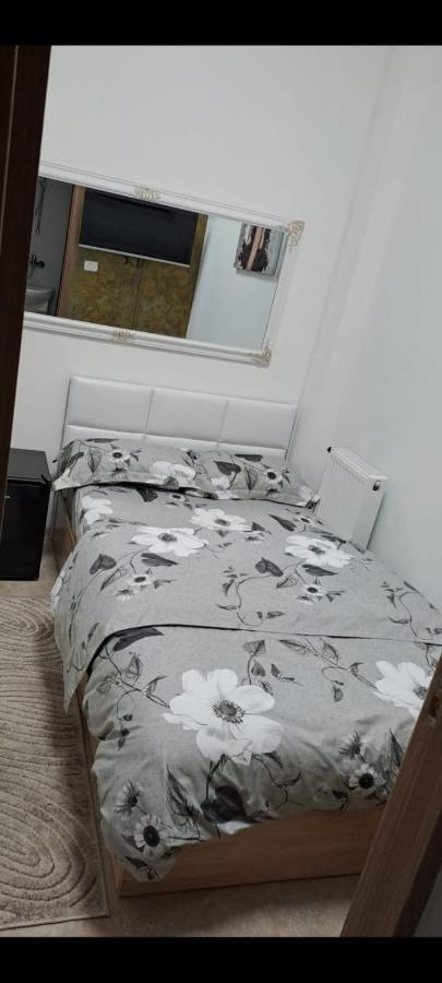 Bistro Centru Vechi Craiova Hotel ภายนอก รูปภาพ