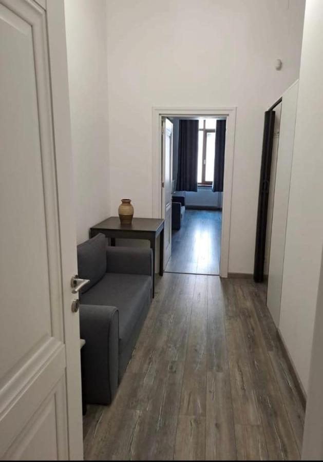 Bistro Centru Vechi Craiova Hotel ภายนอก รูปภาพ